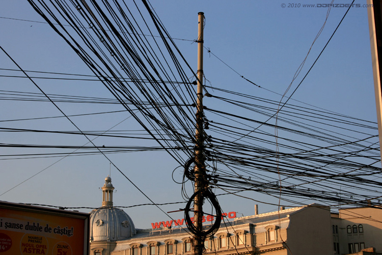 02_piata_romana_cables_2010